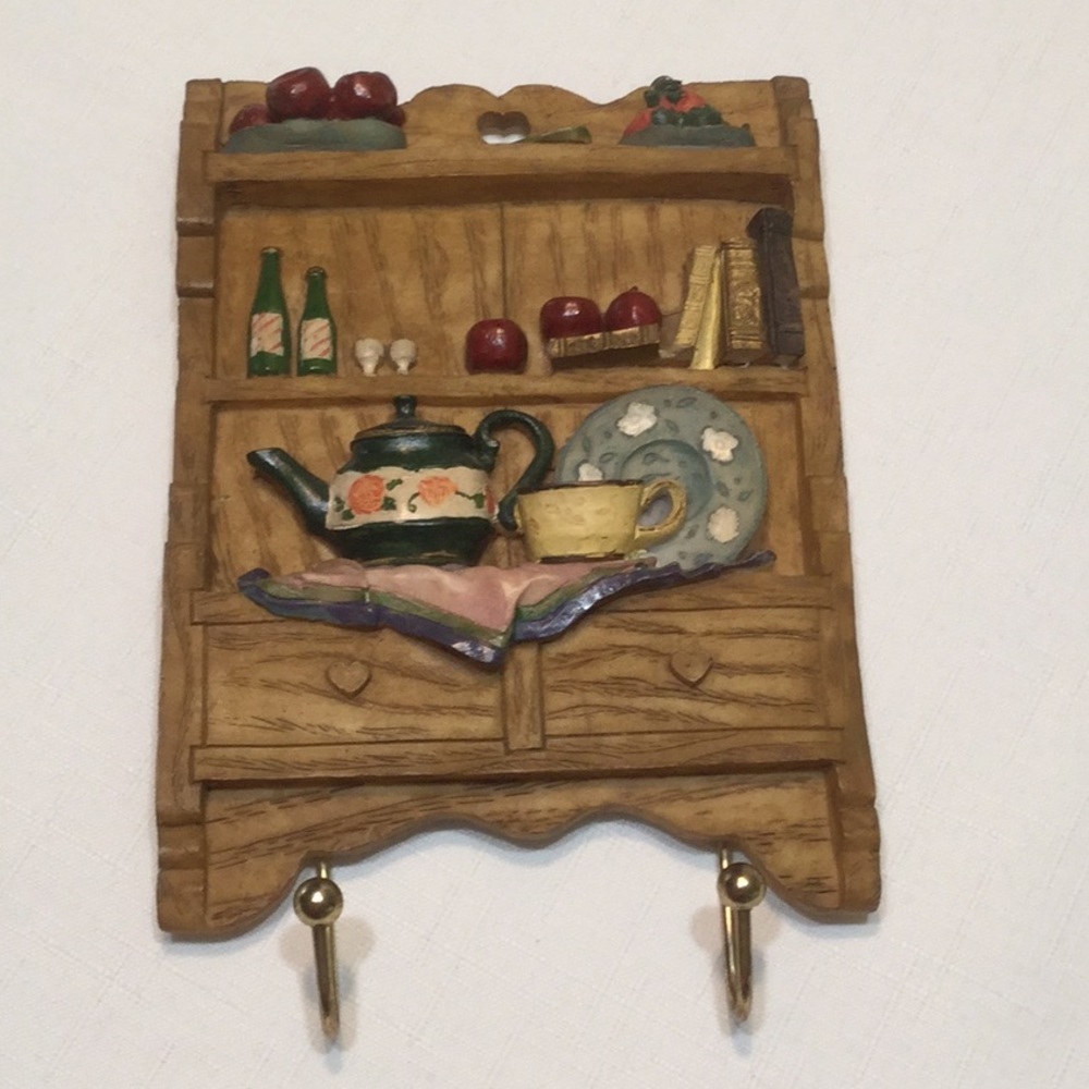 Key Hook Holder Resin Cabinet Front Country Look 2 Hooks & Hanger​